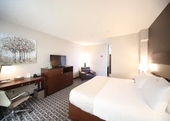 Wyndham Garden Edmonton Airport hotel thumbnail 7