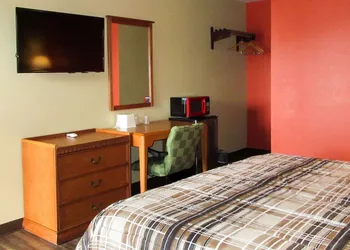 Rodeway Inn Murfreesboro Downtown hotel thumbnail 7