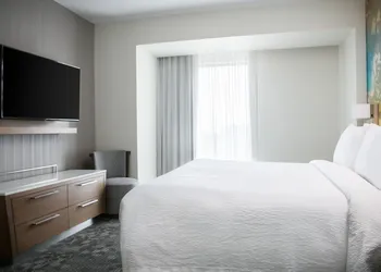 Courtyard by Marriott Albion hotel thumbnail 8
