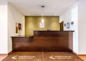 Sleep Inn & Suites Middletown - Goshen hotel thumbnail 2