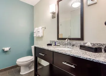 Sleep Inn & Suites Middletown - Goshen hotel thumbnail 6