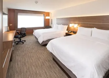 Holiday Inn Express and Suites Kalamazoo West by IHG hotel thumbnail 3