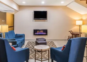 MainStay Suites Edinburg South hotel thumbnail 3