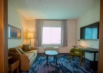 Fairfield Inn & Suites by Marriott Alexandria hotel thumbnail 5