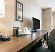 Comfort Inn & Suites hotel detail image 4