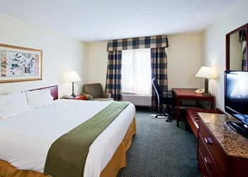 Econo Lodge Wesley Chapel I-75 hotel thumbnail 5