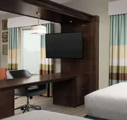Hampton Inn & Suites Huntsville/Research Park Area hotel detail image 5