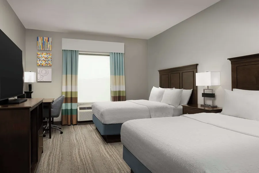 Hampton Inn & Suites Huntsville/Research Park Area hotel detail image 6