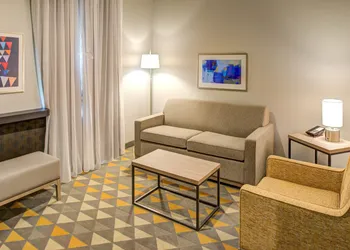 Holiday Inn Hotel & Suites Houston West - Katy Mills by IHG hotel thumbnail 8