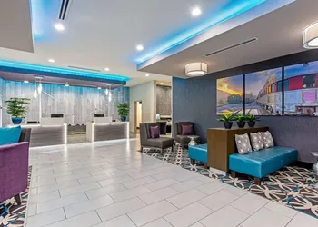 La Quinta Inn & Suites by Wyndham Sweetwater East hotel thumbnail 3