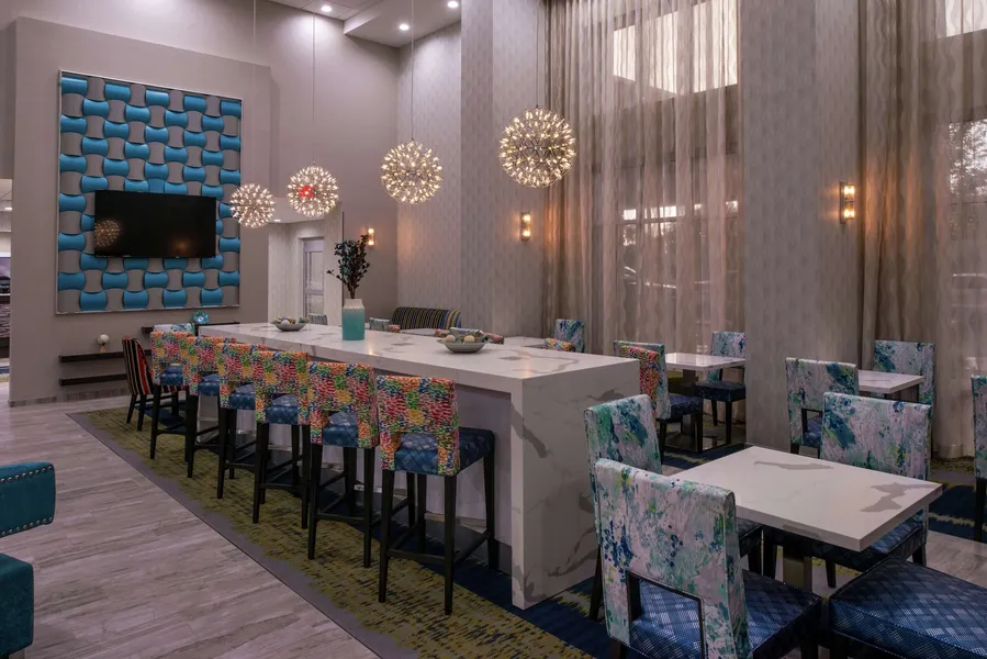 Hampton Inn & Suites Atlanta/Marietta hotel detail image 2