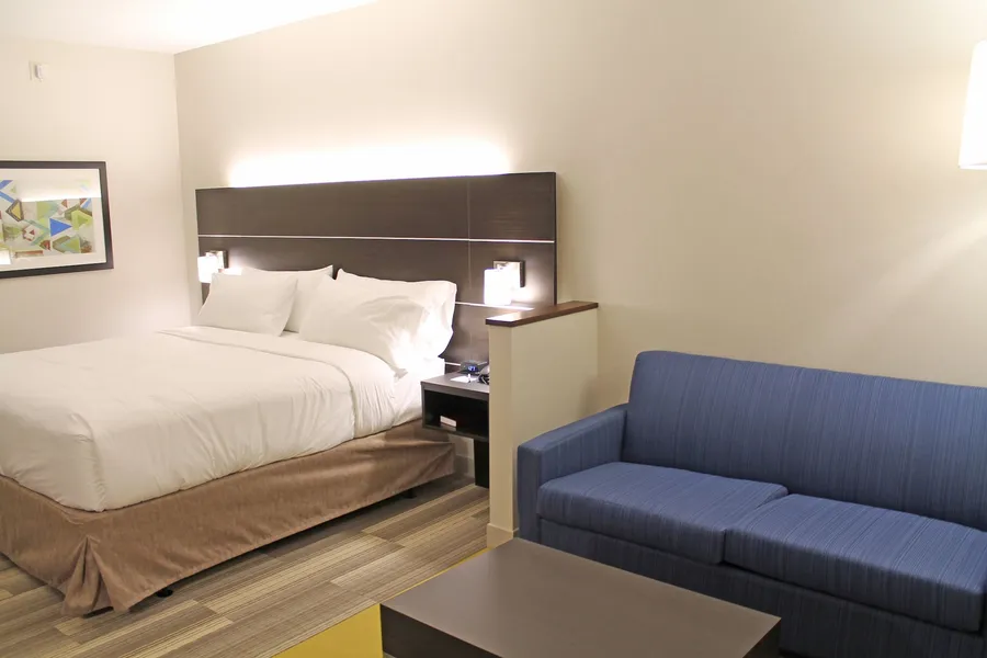 Holiday Inn Express & Suites St. Louis South - I-55 by IHG hotel detail image 2