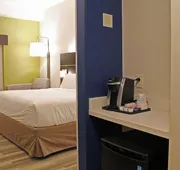 Holiday Inn Express & Suites St. Louis South - I-55 by IHG hotel detail image 5