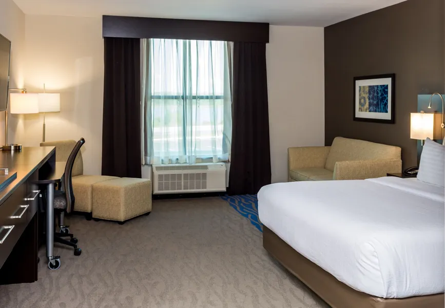 Holiday Inn Paducah Riverfront by IHG hotel detail image 2