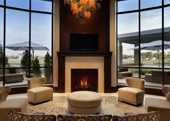 Embassy Suites by Hilton Syracuse Destiny USA hotel thumbnail 3
