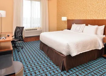 Fairfield Inn & Suites by Marriott Warrensburg hotel thumbnail 3