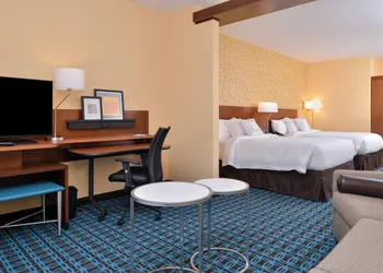 Fairfield Inn & Suites by Marriott Warrensburg hotel thumbnail 5