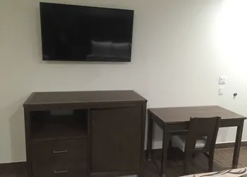 Crystal Inn & Suites IAH Humble hotel thumbnail 3