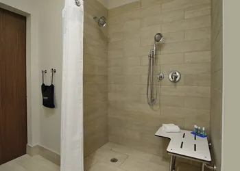 Holiday Inn Express & Suites Brookshire - Katy Freeway by IHG hotel thumbnail 5