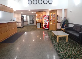 Days Inn by Wyndham Valemount hotel thumbnail 3