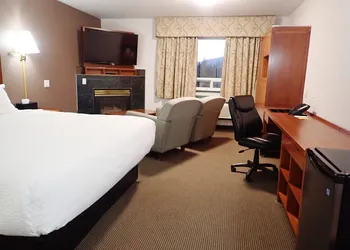 Days Inn by Wyndham Valemount hotel thumbnail 5