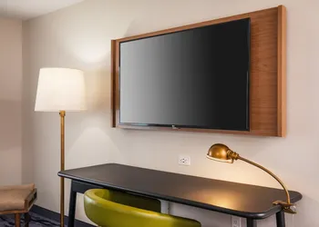 Fairfield Inn & Suites by Marriott Boston Walpole hotel thumbnail 8