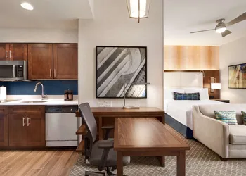 Homewood Suites by Hilton Arlington Rosslyn Key Bridge hotel thumbnail 6