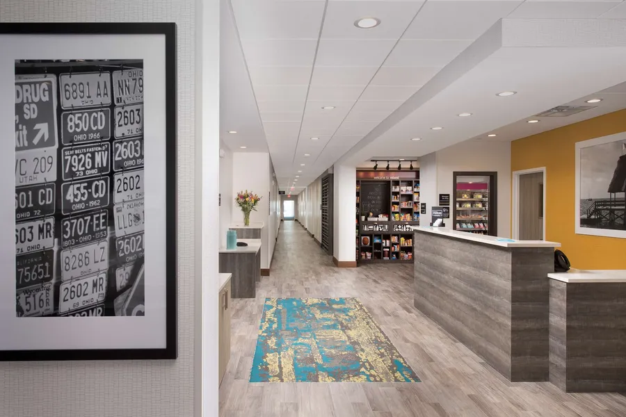 Hampton Inn Miami - Airport East, FL hotel detail image 2