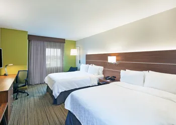 Holiday Inn Express & Suites Lenexa - Overland Park Area by IHG hotel thumbnail 6