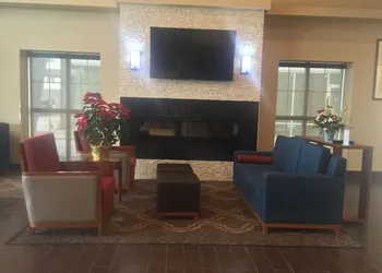 Comfort Suites University hotel thumbnail 4
