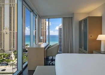 Residence Inn by Marriott Miami Sunny Isles Beach hotel thumbnail 7