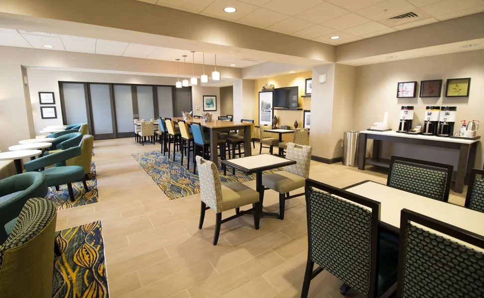 Hampton Inn Decatur Mt. Zion hotel detail image 2