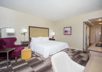 Hampton Inn Oxford hotel thumbnail 8