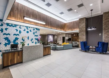 Hyatt Place Delano hotel thumbnail 2