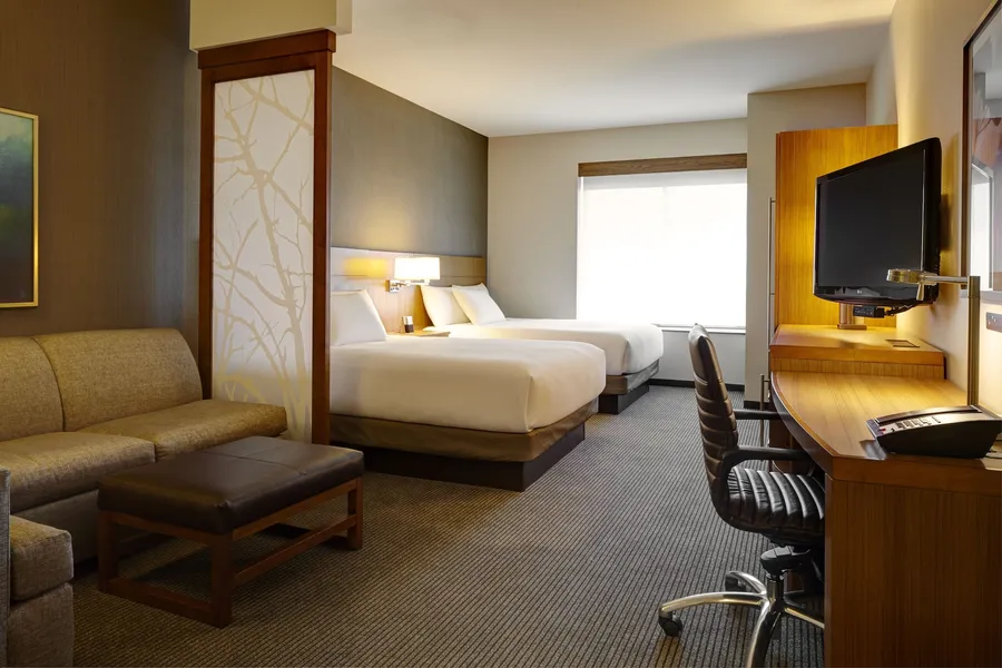 Hyatt Place Delano hotel detail image 6