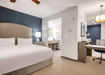 Homewood Suites By Hilton Worcester hotel thumbnail 5