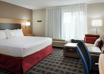 TownePlace Suites by Marriott Richmond hotel thumbnail 4