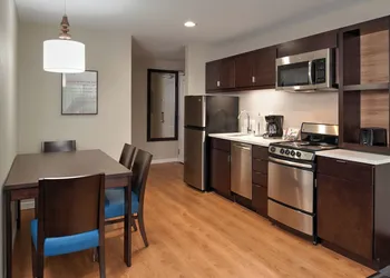 TownePlace Suites by Marriott Richmond hotel thumbnail 6