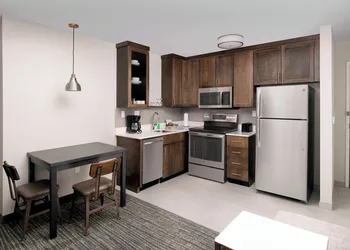 Residence Inn by Marriott New Orleans Elmwood hotel thumbnail 8