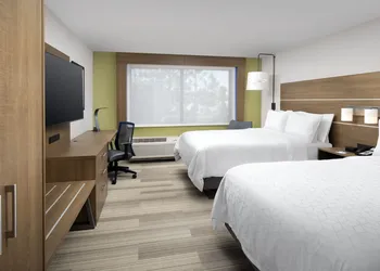Holiday Inn Express and Suites North Brunswick by IHG hotel thumbnail 5