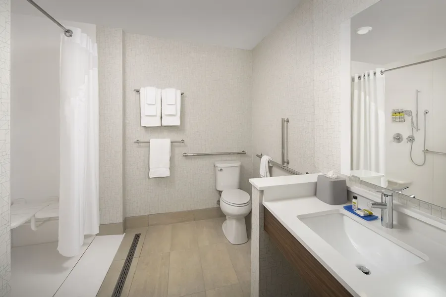 Holiday Inn Express and Suites North Brunswick by IHG hotel detail image 6
