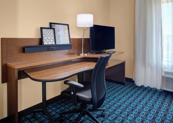 Fairfield Inn and Suites by Marriott Detroit Canton hotel thumbnail 6