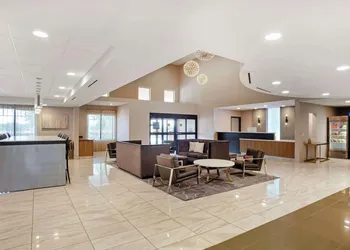 Best Western Plus Coalinga Inn hotel thumbnail 5