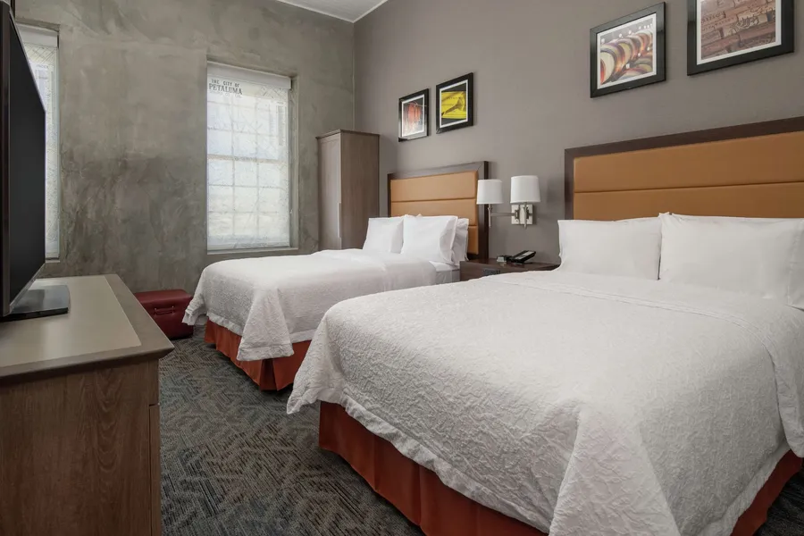 Hampton Inn Petaluma, CA hotel detail image 6