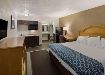 Suburban Studios Brazil hotel thumbnail 7