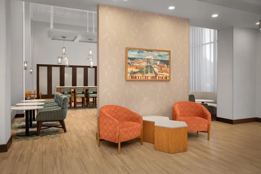 Hampton Inn & Suites Fayetteville hotel detail image 2