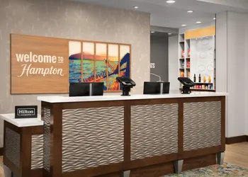 Hampton Inn & Suites Fayetteville hotel thumbnail 3