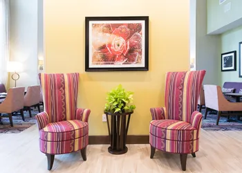 Hampton Inn & Suites Fayetteville hotel thumbnail 4