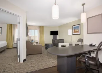 Candlewood Suites Pueblo by IHG hotel thumbnail 3