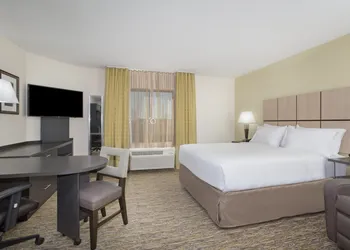 Candlewood Suites Pueblo by IHG hotel thumbnail 8